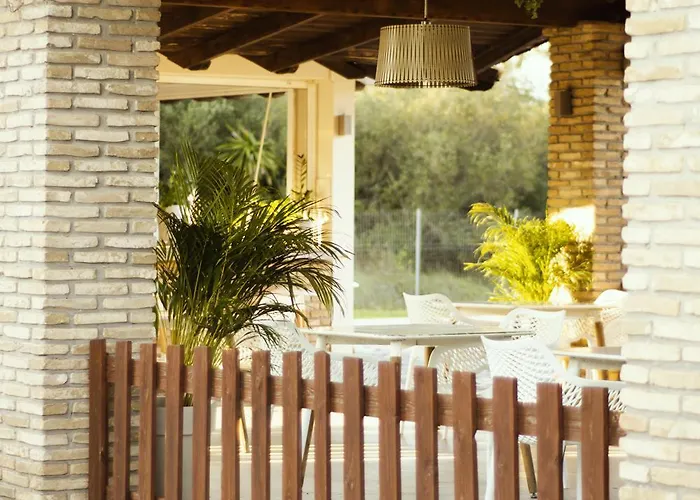 Διαμέρισμα Parakladi Seaside Retreat *