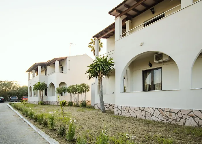 Parakladi Seaside Retreat * Λευκίμμη