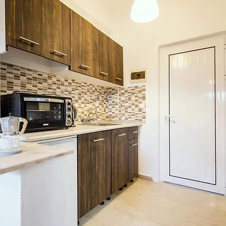 아파트 Parakladi Seaside Retreat 레프킴미