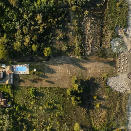 شقة Parakladi Seaside Retreat ليفكيمي