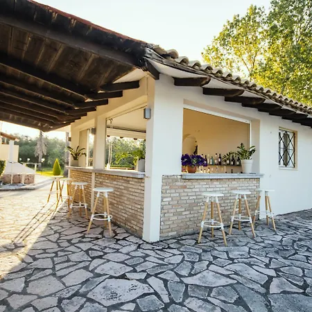 Parakladi Seaside Retreat شقة *