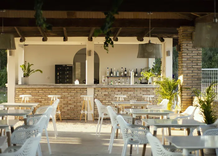 Apartmán Parakladi Seaside Retreat *