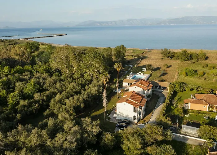 Parakladi Seaside Retreat * Lefkímmi